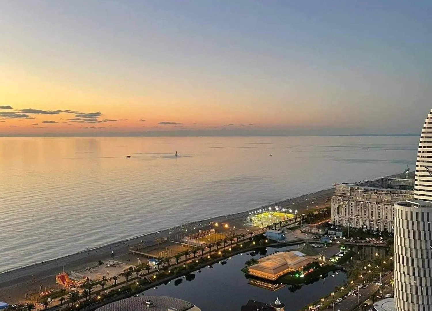 Hotel Orbi City Black Sea View Batumi
